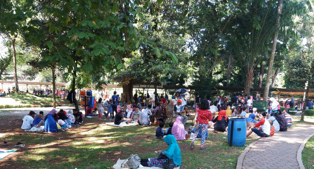 Taman Margasatwa Ragunan Antisipasi Penumpukan Sampah - Medcom.id