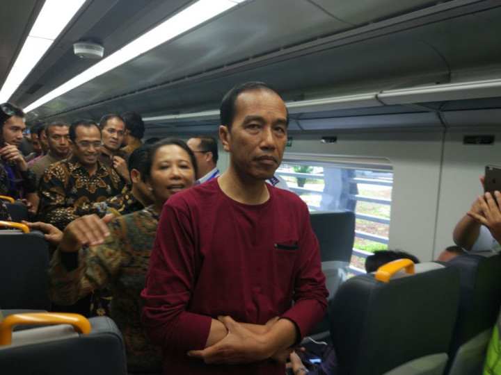 Jokowi Harap KA Bandara Urai Kemacetan