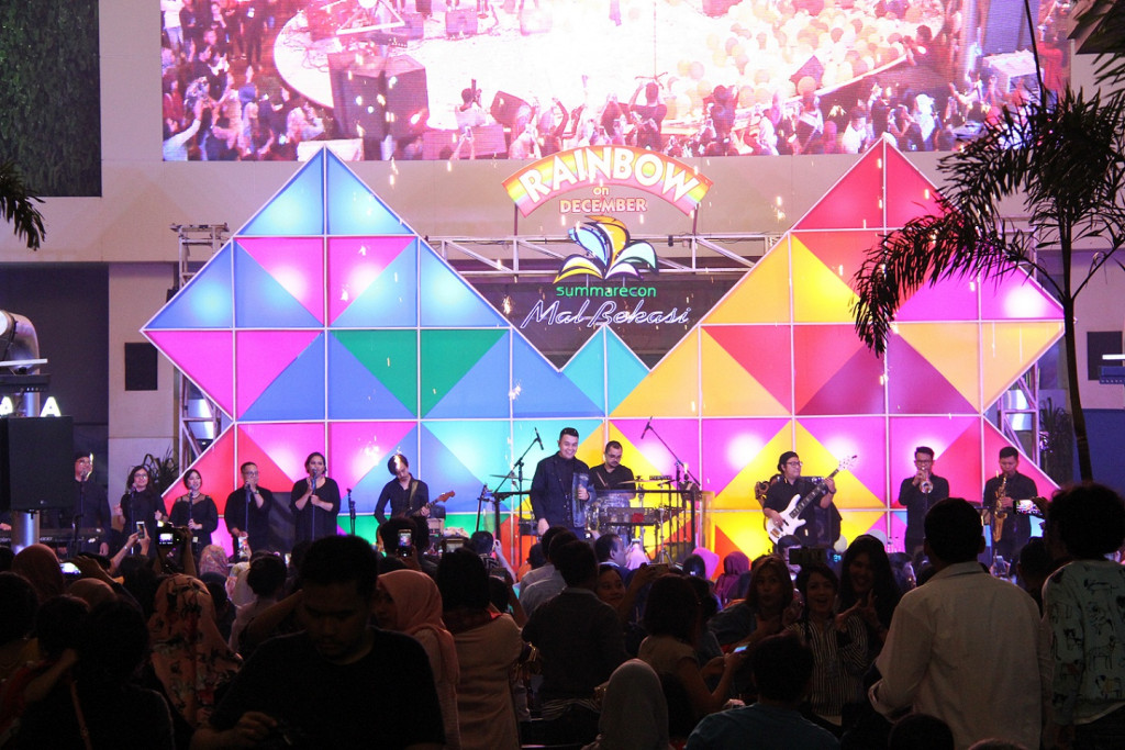 Suasana perayaan malam pergantian tahun di Summarecon Mal Bekasi. Foto dok Summarecon Mal Bekasi