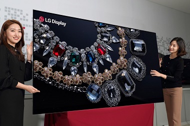 LG Pamer Layar OLED Resolusi 8K Pertama di Dunia