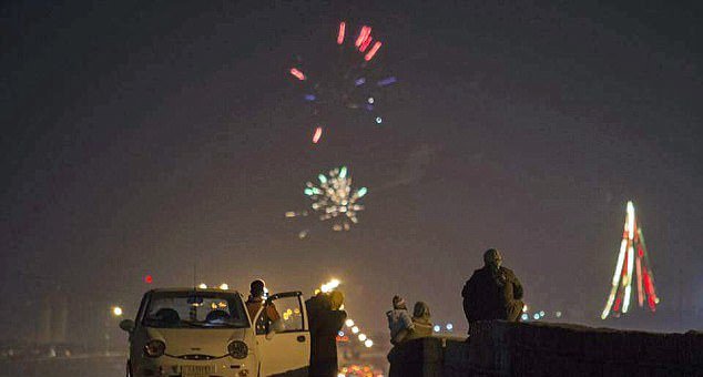 Perayaan Tahun Baru di Mosul, Irak. (Foto: Twitter)