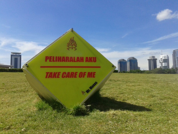 Butuh 3 Bulan agar Rumput Kembali Tumbuh di Monas