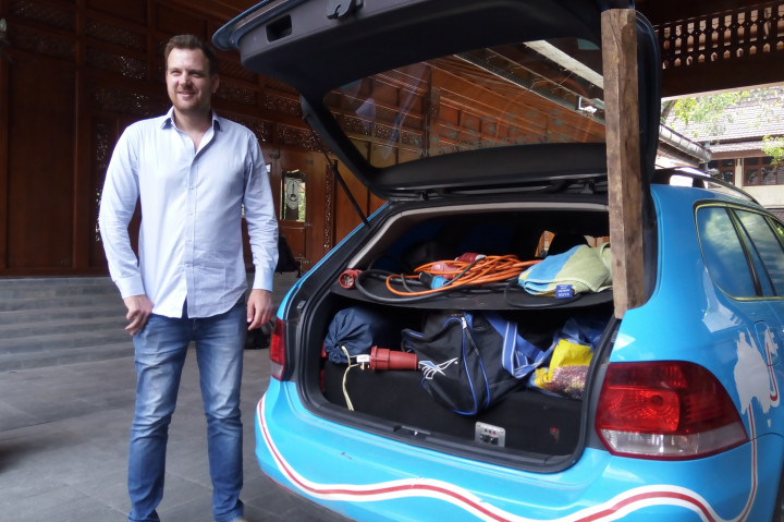 Pria Ini Tur Belanda-Australia Kampanyekan Energi Berkelanjutan