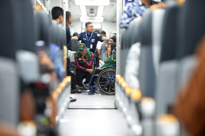 Jokowi akan Bahas Akses Disabilitas untuk Kereta Bandara