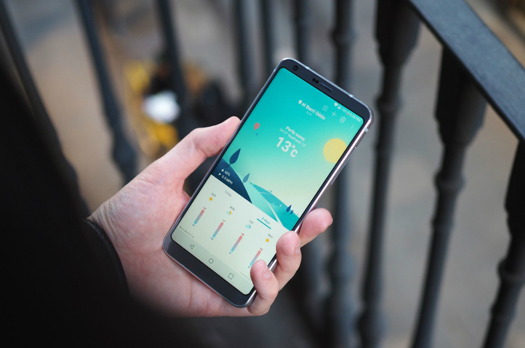 LG tengah mempertimbangkan untuk mengubah nama seri smartphone unggulannya, dan akan diumumkan pada ajang MWC 2018.