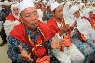 Ongkos Haji Diprediksi Naik