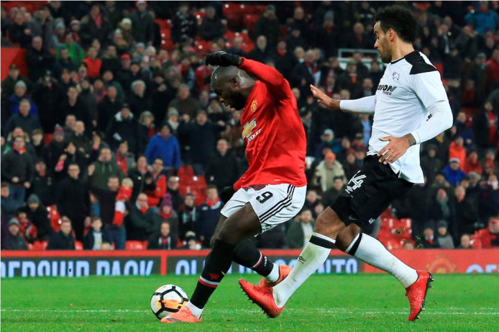 Gasak Derby, MU Susah Payah ke Putaran Keempat