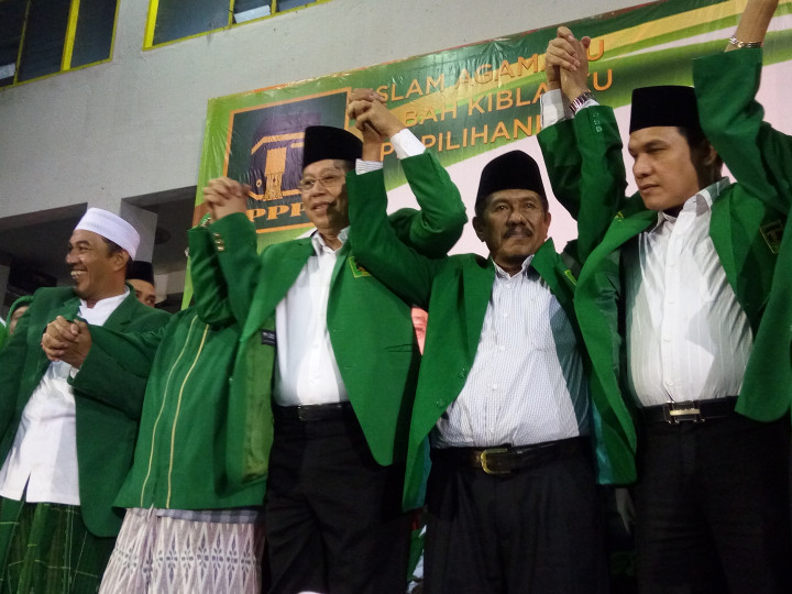 Djan Jawab Diplomatis Keinginan Kader Cabut Dukungan buat Jokowi