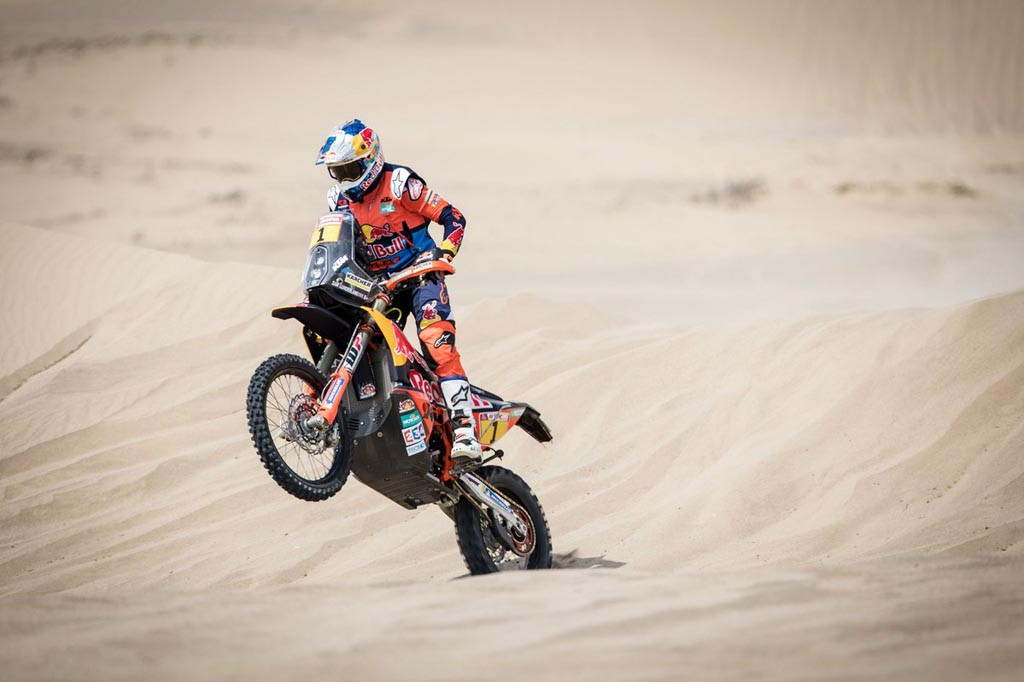 Sunderland diuntungkan kesalahan kompetitornya. MCN