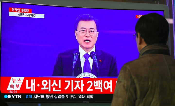 South Korea's Moon Willing to Hold Summit with Kim Jong-Un