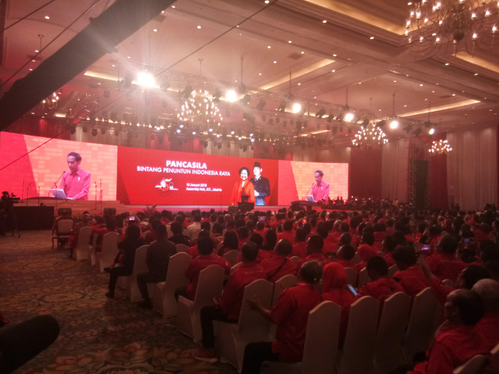 Jokowi Sebut 45 Tahun Mengokohkan Partai Wong Cilik