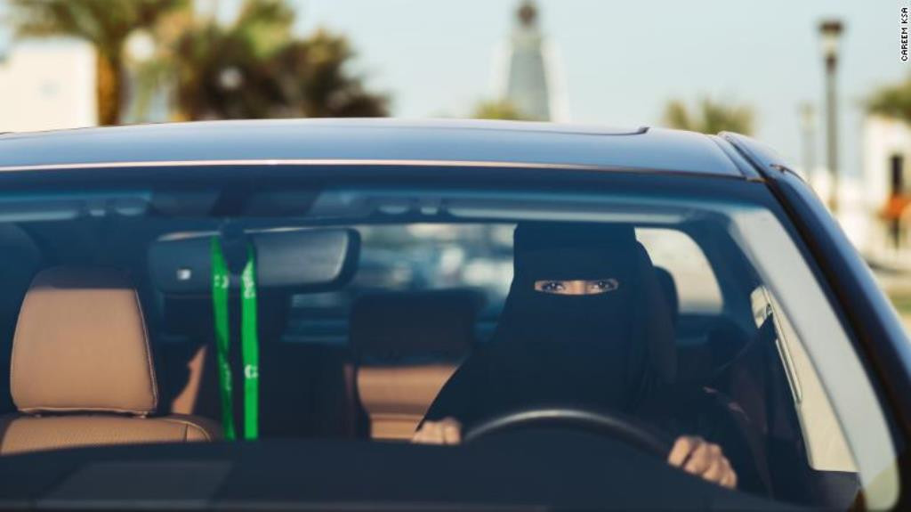 Uber dan Careem akan rekrut seribu perempuan Arab Saudi sebagai sopir. (Foto: CNN).