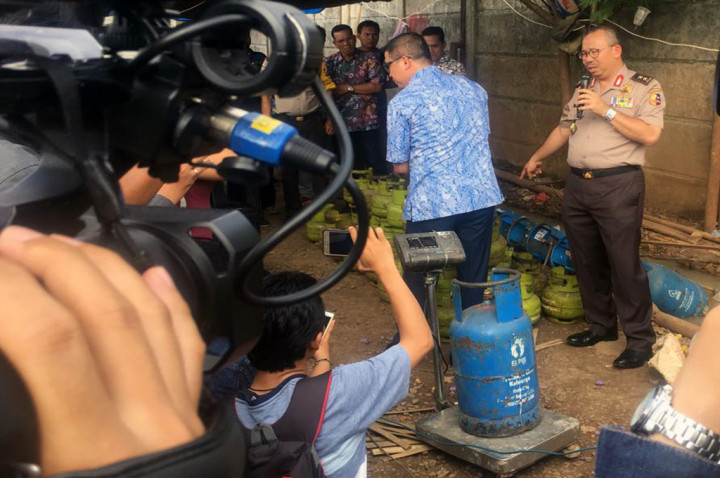 Gudang Pengoplos Elpiji di Tangerang Digerebek