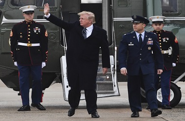 Trump Sepakat Lanjutkan Perjanjian Nuklir Iran 2015