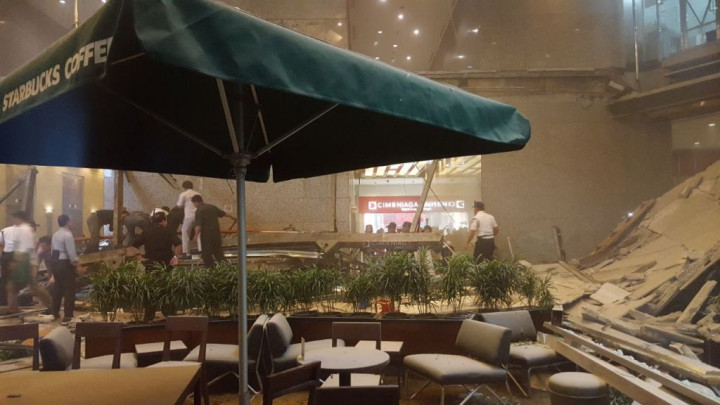 Balkon BEI Ambruk, Perdagangan Saham Diundur Satu Jam