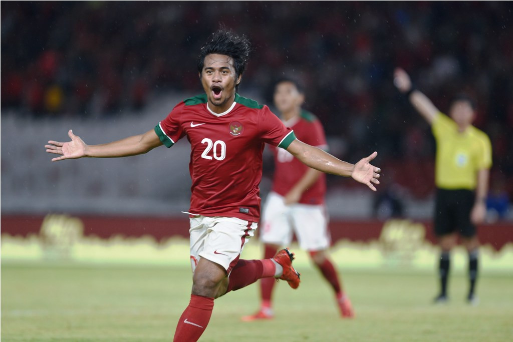 Selebrasi Ilham Udin usai sukses membobol gawang Islandia dalam laga uji coba di Stadion Utama Gelora Bung Karno. (Foto: ANTARA FOTO/Akbar Nugroho Gumay)
