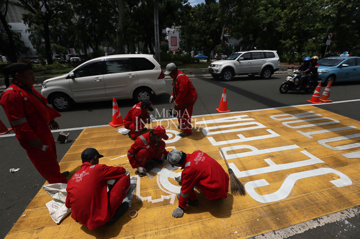 Dishub DKI Buat Jalur Khusus Sepeda Motor di Thamrin