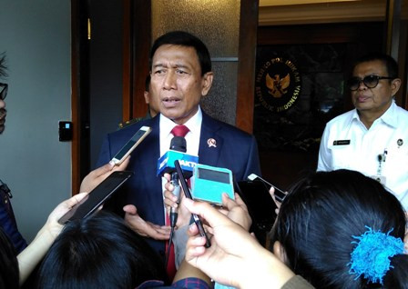 Wiranto Menghormati Munaslub Hanura Kubu Sudding