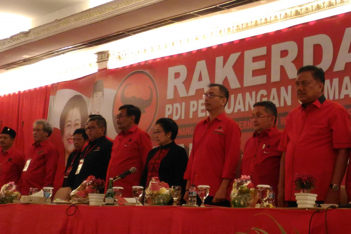 Megawati Arahkan Tim Pemenangan Djarot-Sihar