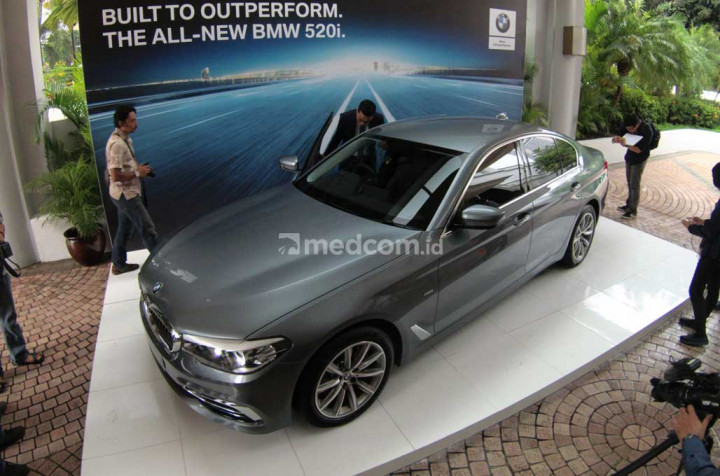 BMW Siapkan 10 Mobil Baru Tahun Ini