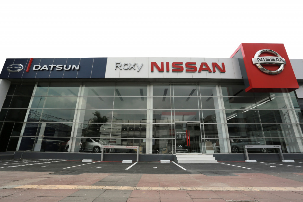 Dealer Nissan di Roxy Jakarta merupakan milik PT AKA. Nissan