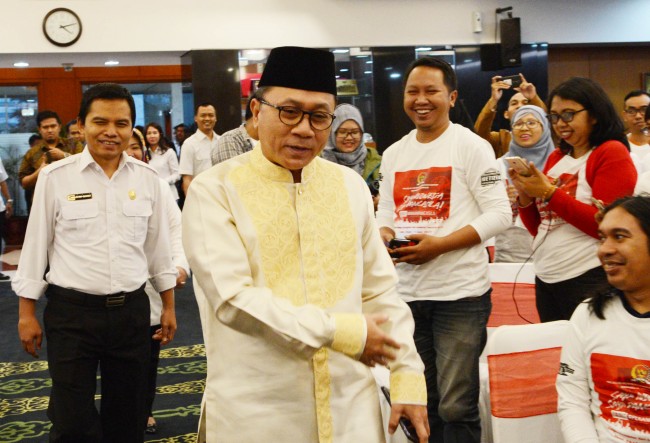 Zulkifli Hasan Dibanjiri Kritik