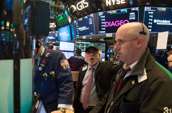 Saham Berjangka AS Jatuh Usai Penutupan Pemerintah AS