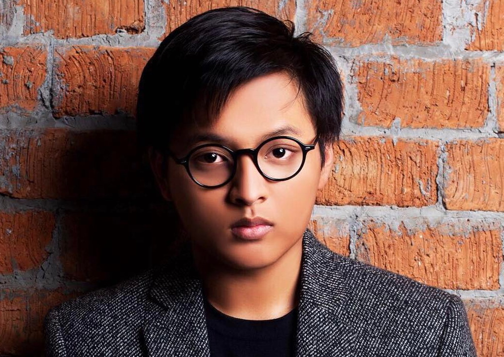 putra yovie widianto rilis singel perdana teman tapi putra yovie widianto rilis singel perdana teman tapi
