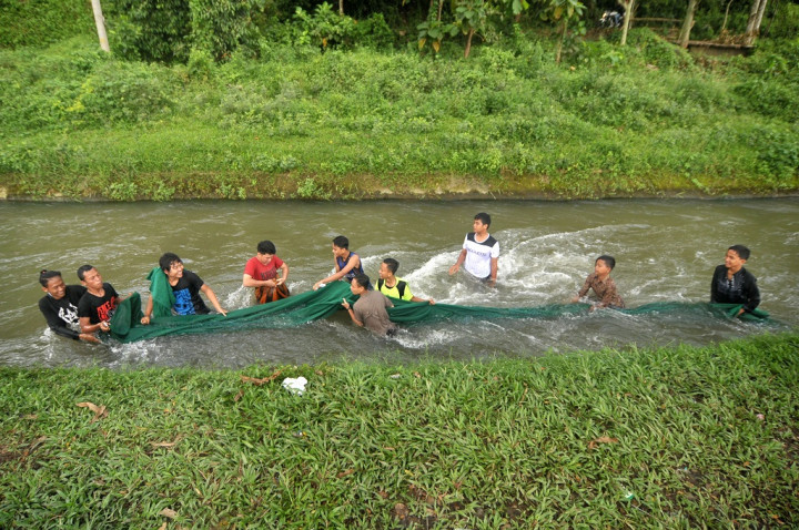 Sungai di Pantura hanya Bisa Jadi Air Baku