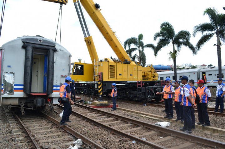 Evakuasi KA Argo Parahyangan yang Anjlok Selesai Dilakukan