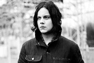 Jack White Larang Penonton Rekam dan Foto Konsernya dengan Ponsel