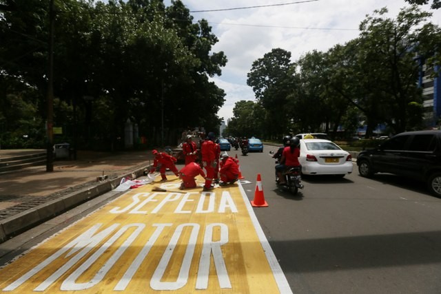 Jalur Khusus Sepeda Motor tidak Butuh Pergub Baru