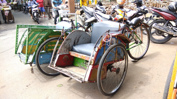Tukang Becak di Pekojan tak Ber-KTP DKI