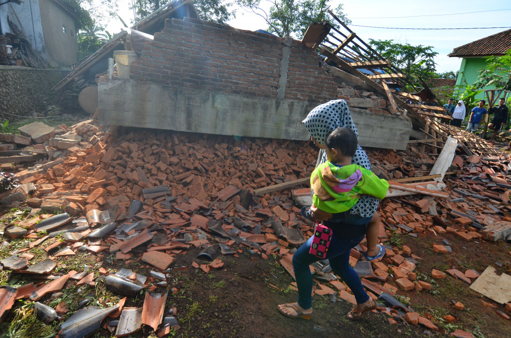 Utara Pulau Jawa Rawan  Gempa  Medcom id