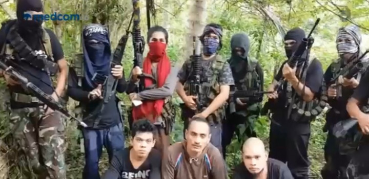 Beredar Video 3 WNI Sandera Abu Sayyaf Minta Tolong