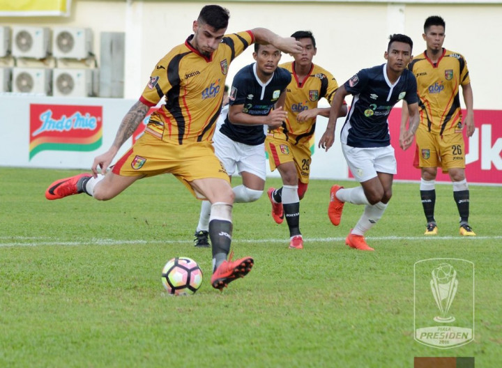 Mitra Kukar Pastikan Tempat ke Delapan Besar Piala Presiden 2018