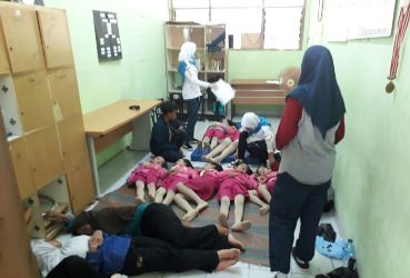 Puluhan Pelajar Keracunan Usai Santap Nasi Goreng