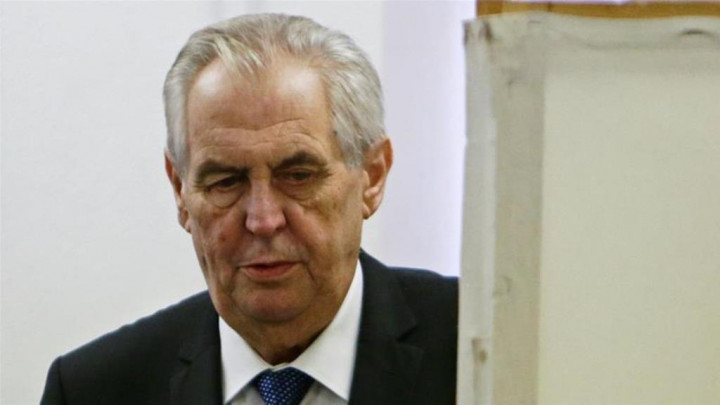 Milos Zeman Menangkan Pilpres Ceko