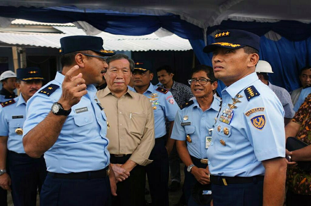 Kepala Staf Angkatan Udara (KSAU) Marsekal Yuyu Sutisna saat meninjau pembangunan SMA Pradita Dirgantara di Desa Ngesrep, Ngemplak, Boyolali, Jawa Tengah -- Medcom.id/Pythag Kurniati