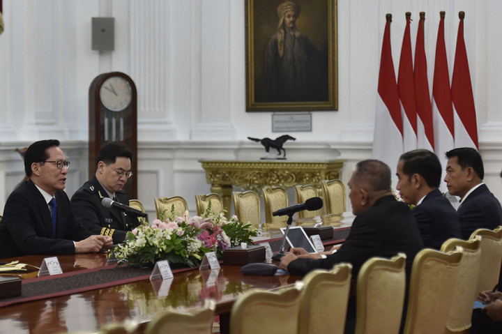 Jokowi Bertemu Menhan Korsel Bahas Kerja Sama Pertahanan