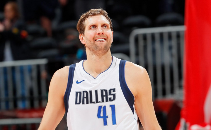 Dirk Nowitzki Menanti 50.000 Menit di NBA