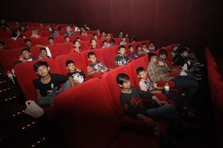 Tontonan yang Salah Picu Anak Lakukan Kekerasan