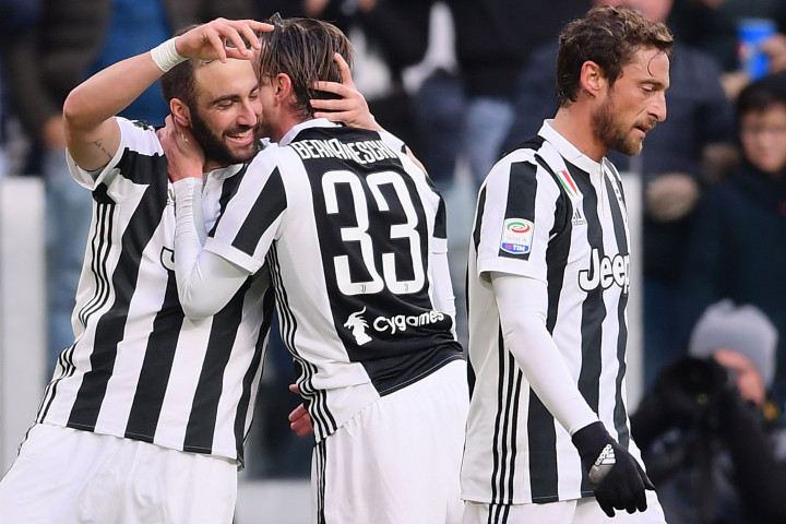 Juventus Pesta Gol ke Gawang Sassuolo