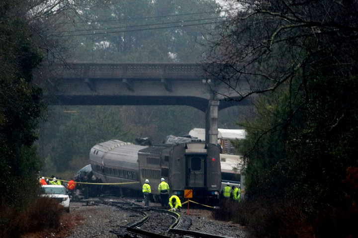 2 Tewas dalam Tabrakan Kereta Amtrak di Carolina Selatan