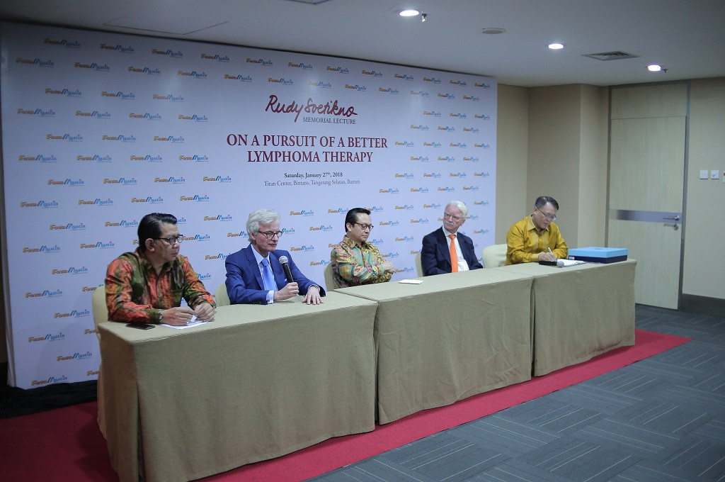 Pembicara di acara Rudy Soetikno Memorial Lecture di Bintaro, Tangerang Selatan, membahas soal obat untuk penderita kanker Limfoma Non-Hodgin, sumber foto istimewa