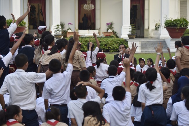Jokowi akan Mendongeng di Hari Pendidikan Nasional