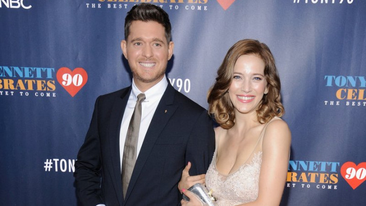 Michael Buble dan Istri Segera Dikaruniai Anak Ketiga
