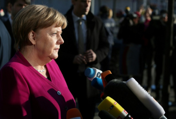 Merkel Ready for 'Painful Compromises' to Seal Govt Deal