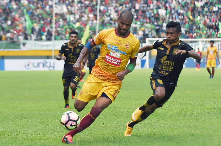 Ivan Carlos Cedera, Persija Lirik Eks Bomber Persib