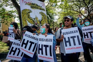 Pemerintah Beberkan Bukti HTI Memerangi NKRI